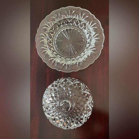 Vintage Anchor Hocking Clear Prescut Glass Round Dome Butter Dish - Picture 3 of 11